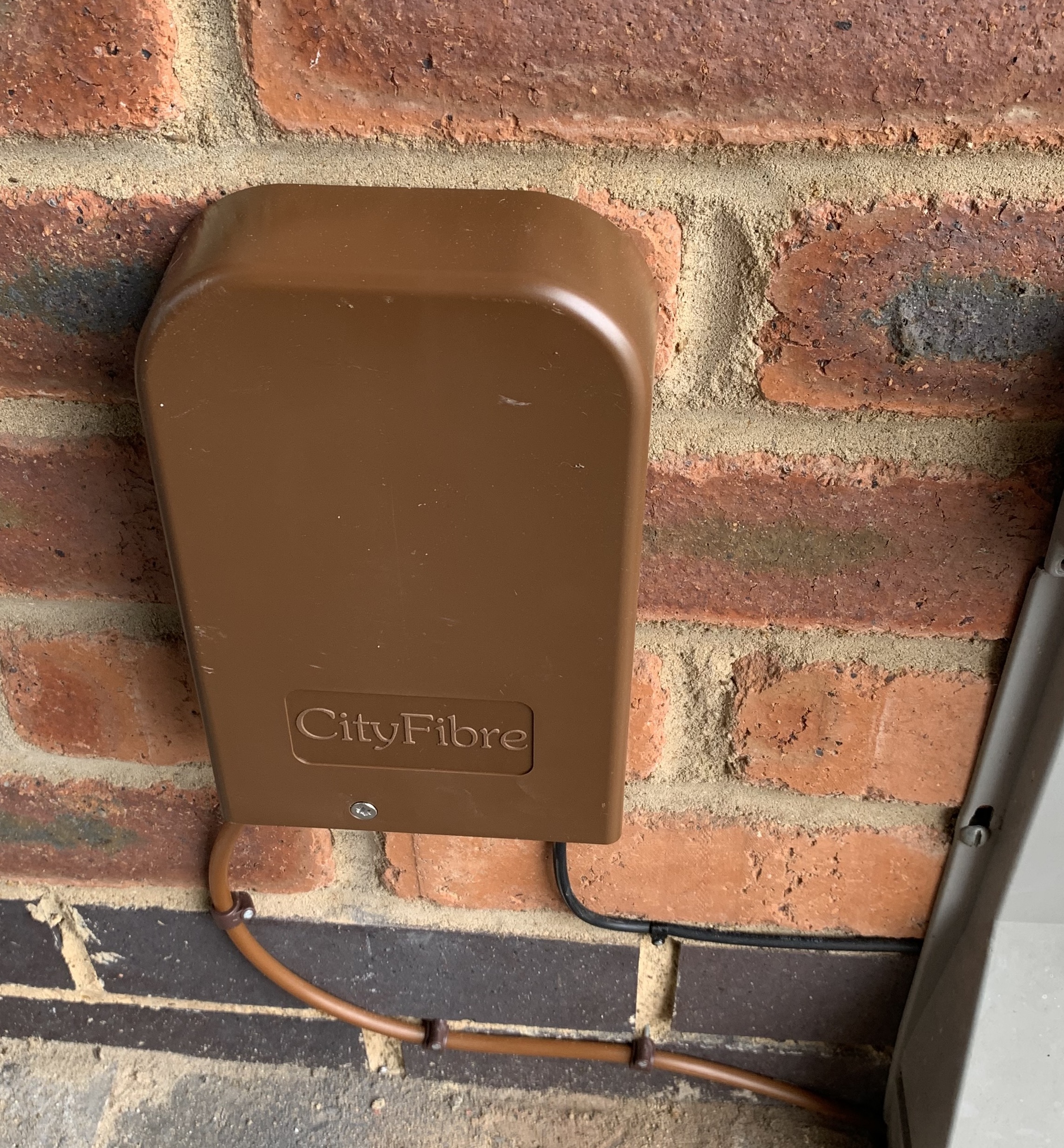 Single wall box on red brick.jpeg